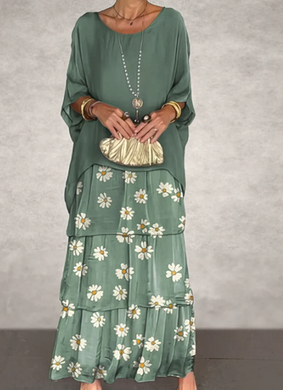 Caroline | Elegant Flowing Maxi Dress
